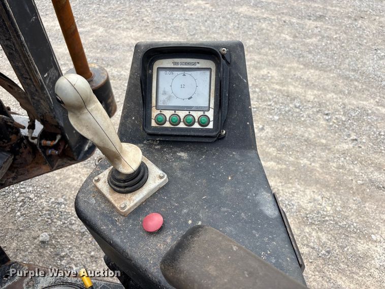 image for item FI0228 2019 Ditch Witch JT20 directional boring unit