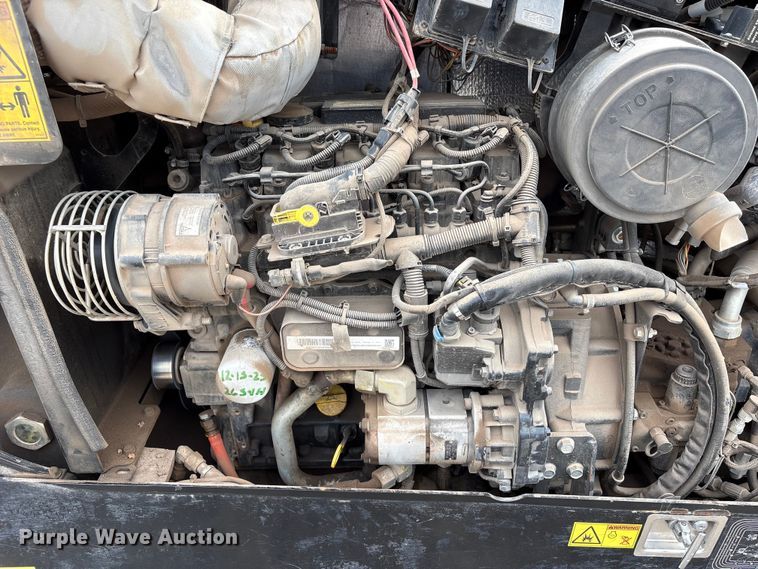 image for item FI0228 2019 Ditch Witch JT20 directional boring unit
