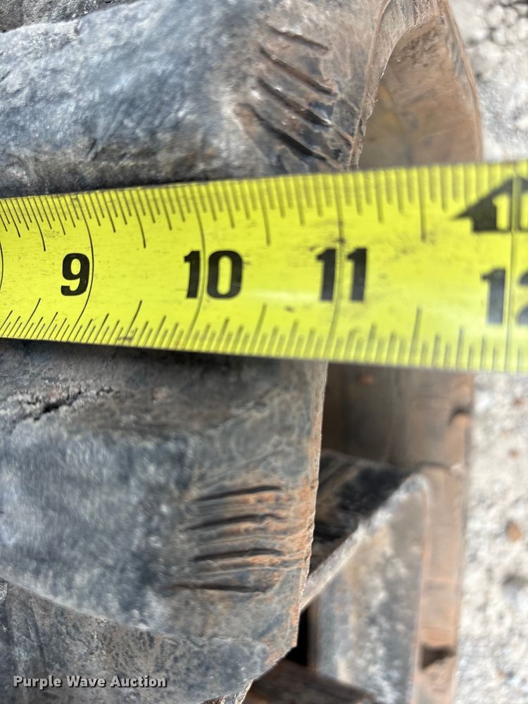 image for item FI0228 2019 Ditch Witch JT20 directional boring unit