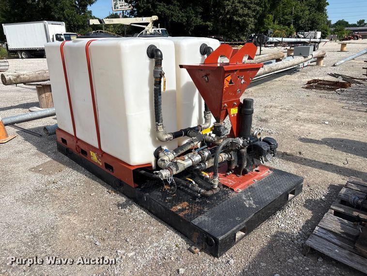 image for item FI0229 2020 Ditch Witch FM5X mud mixer