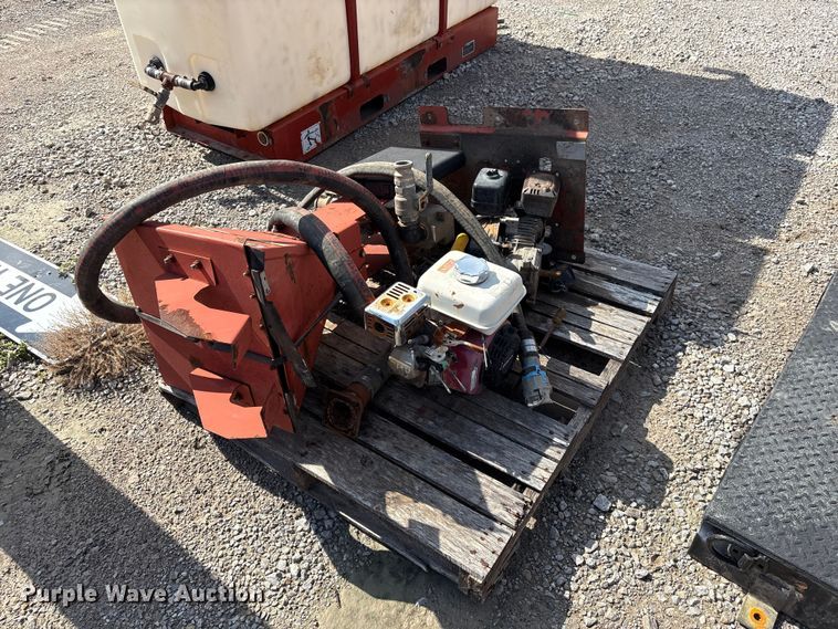 image for item FI0229 2020 Ditch Witch FM5X mud mixer