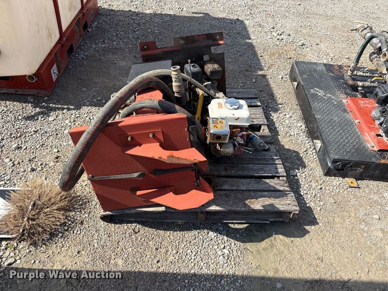 image for item FI0229 2020 Ditch Witch FM5X mud mixer