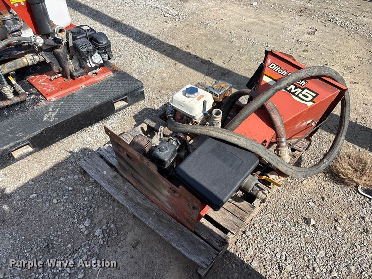 image for item FI0229 2020 Ditch Witch FM5X mud mixer