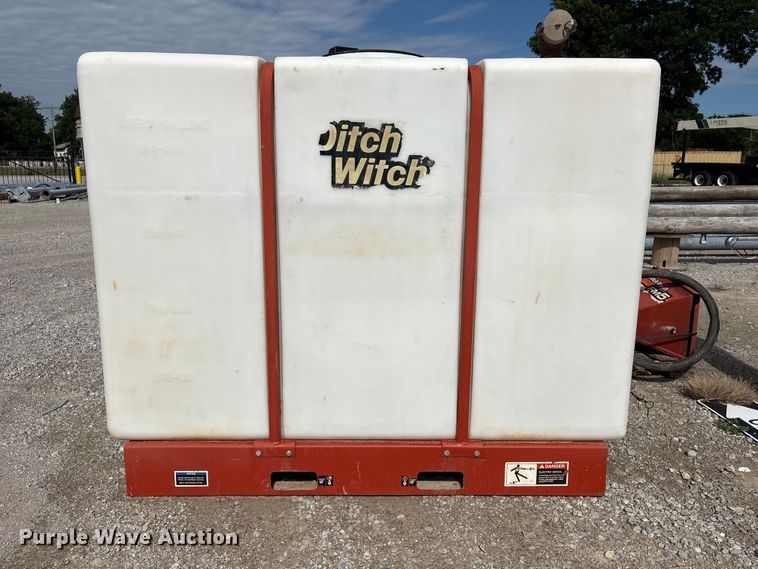 image for item FI0230 Ditch Witch mud mixing tank