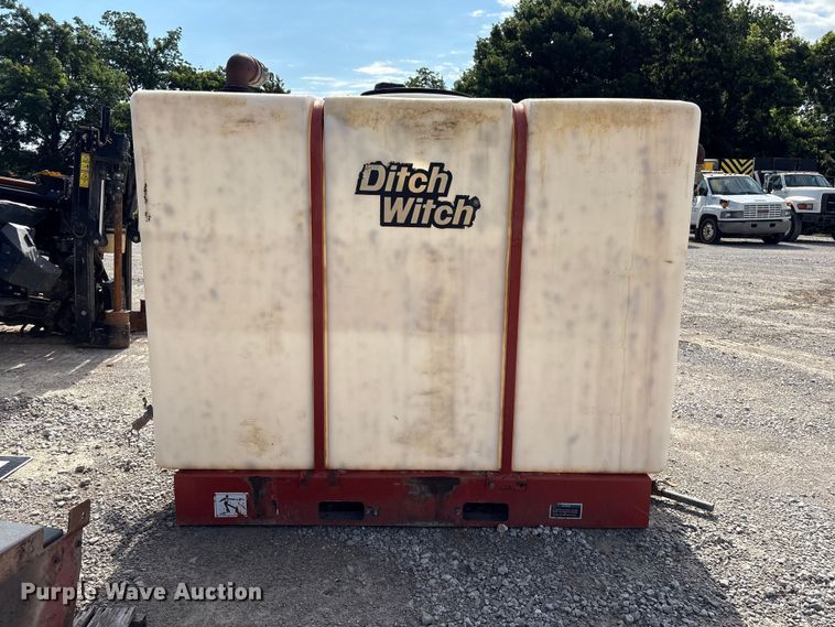 image for item FI0230 Ditch Witch mud mixing tank