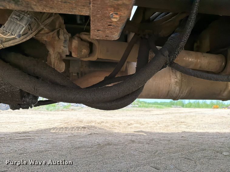 image for item FK0221 2006 Ford F650 Super Duty utility / service truck