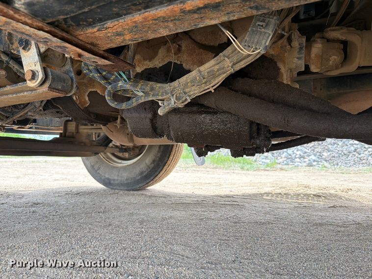 image for item FK0221 2006 Ford F650 Super Duty utility / service truck