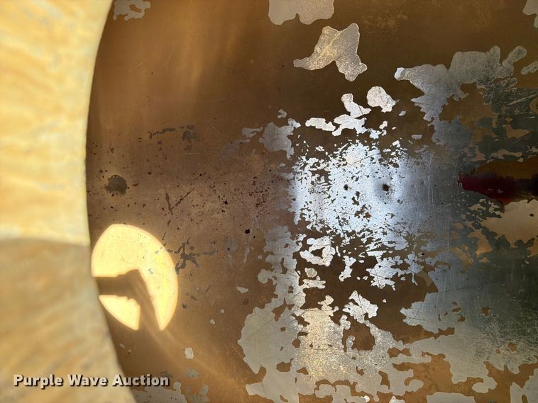 image for item FK0223 1991 International 8200 tank truck