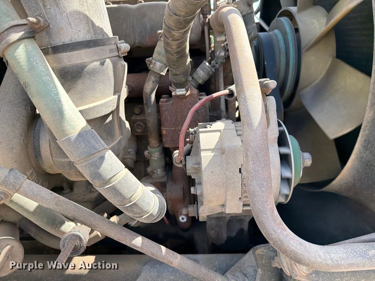 image for item FK0223 1991 International 8200 tank truck