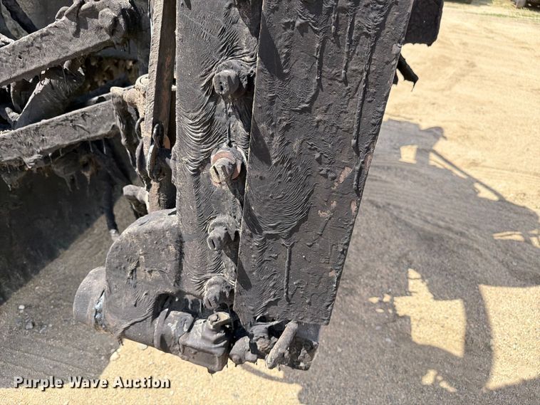 image for item FK0224 2006 Freightliner Business Class M2 oil distributor truck