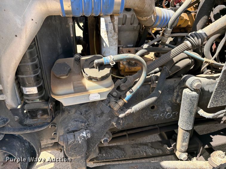 image for item FK0224 2006 Freightliner Business Class M2 oil distributor truck