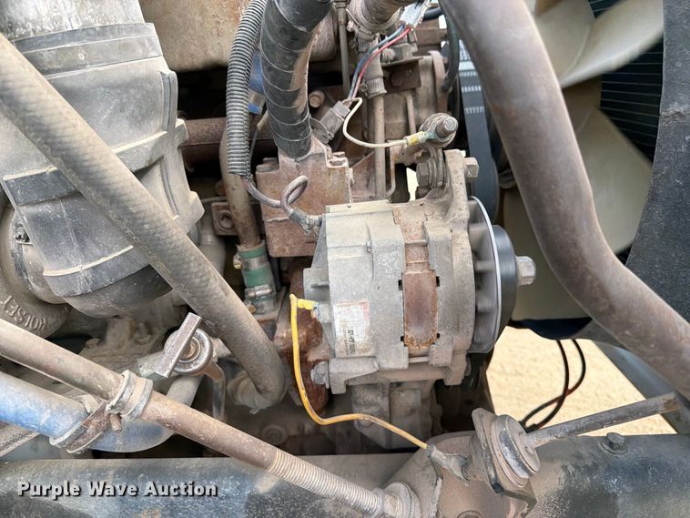image for item FK0225 1991 International 8200 tank truck