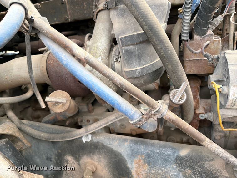 image for item FK0225 1991 International 8200 tank truck