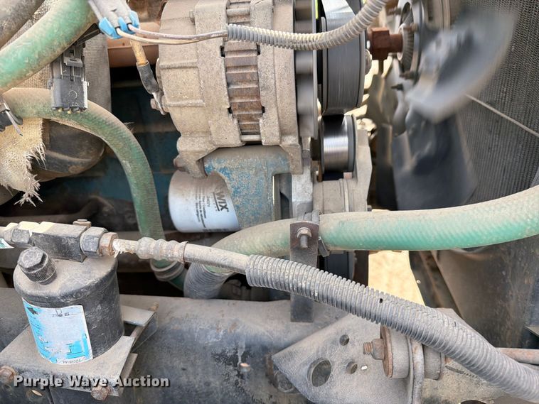 image for item FK0229 1998 International 4700 utility / service truck