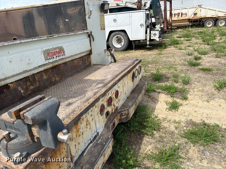 image for item FK0232 2007 International 4200 utility / service truck