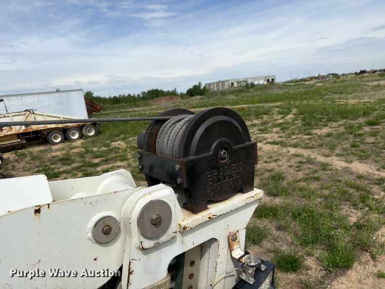image for item FK0232 2007 International 4200 utility / service truck