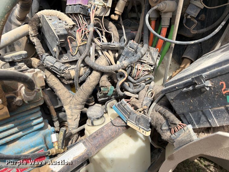 image for item FK0232 2007 International 4200 utility / service truck