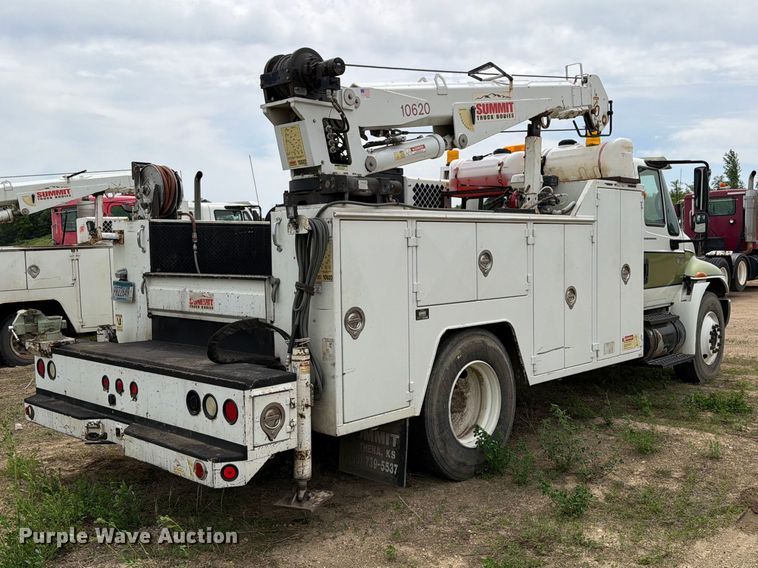 image for item FK0234 2007 International 4200 utility / service truck