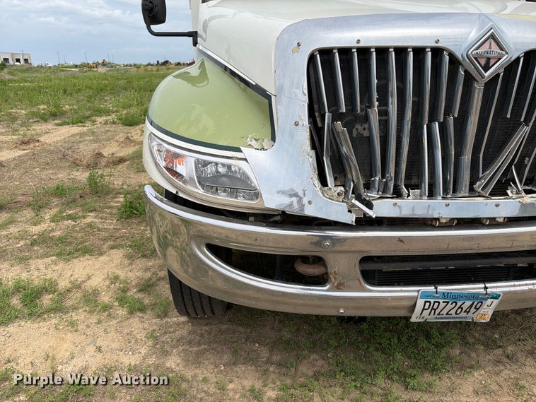 image for item FK0234 2007 International 4200 utility / service truck
