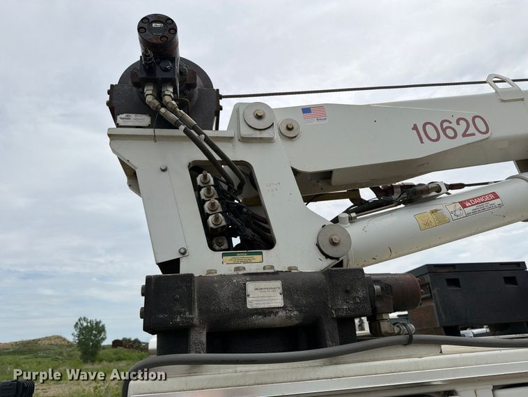 image for item FK0234 2007 International 4200 utility / service truck