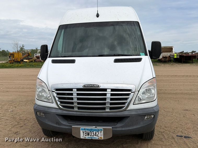 image for item FK0236 2013 Freightliner Sprinter van