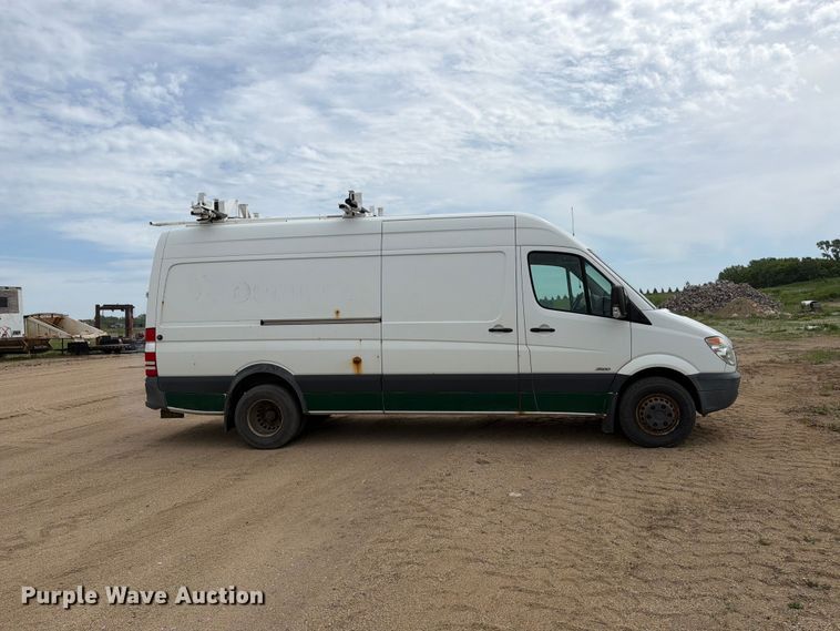 image for item FK0236 2013 Freightliner Sprinter van