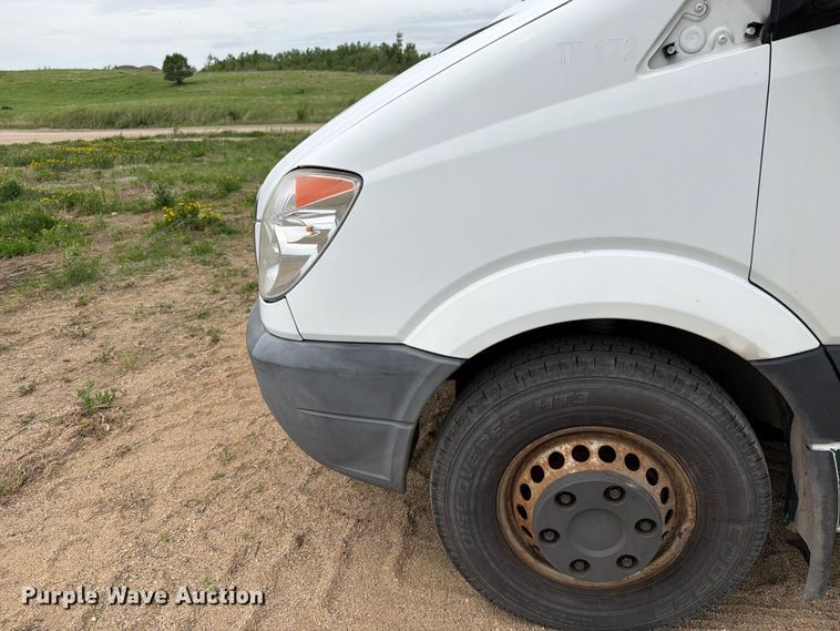 image for item FK0236 2013 Freightliner Sprinter van