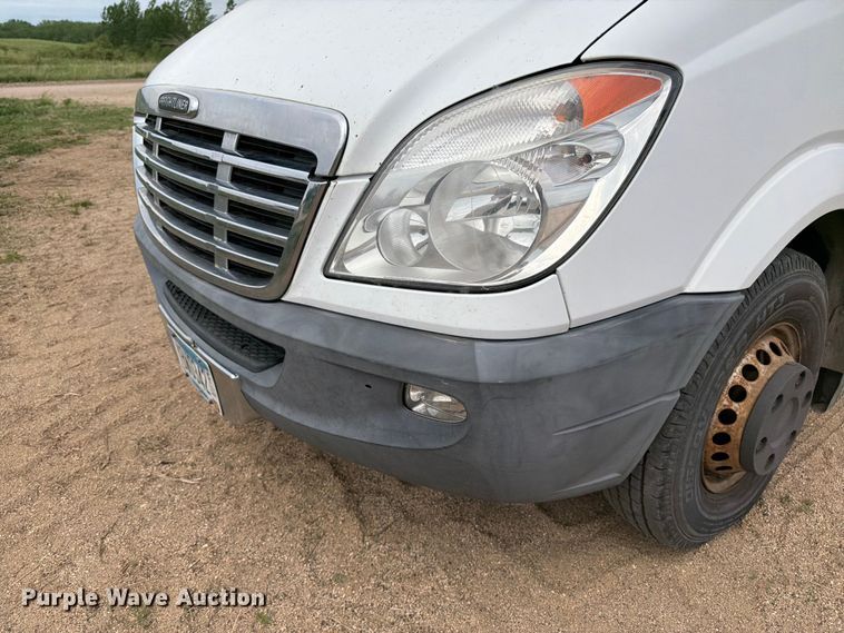 image for item FK0236 2013 Freightliner Sprinter van