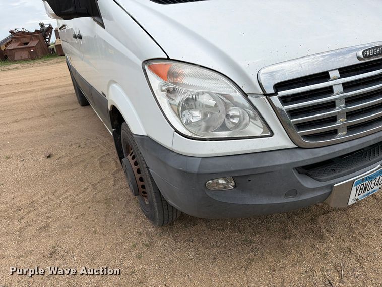 image for item FK0236 2013 Freightliner Sprinter van