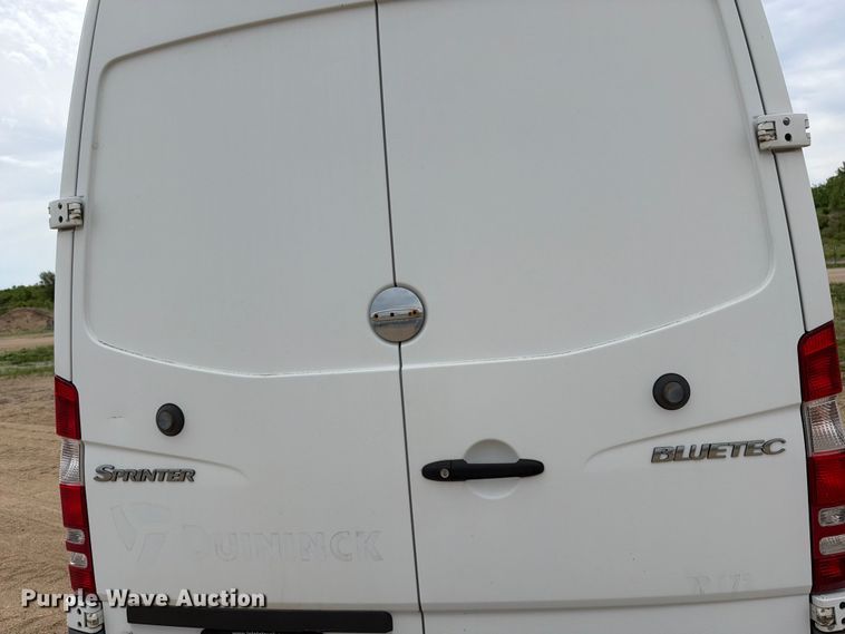 image for item FK0236 2013 Freightliner Sprinter van