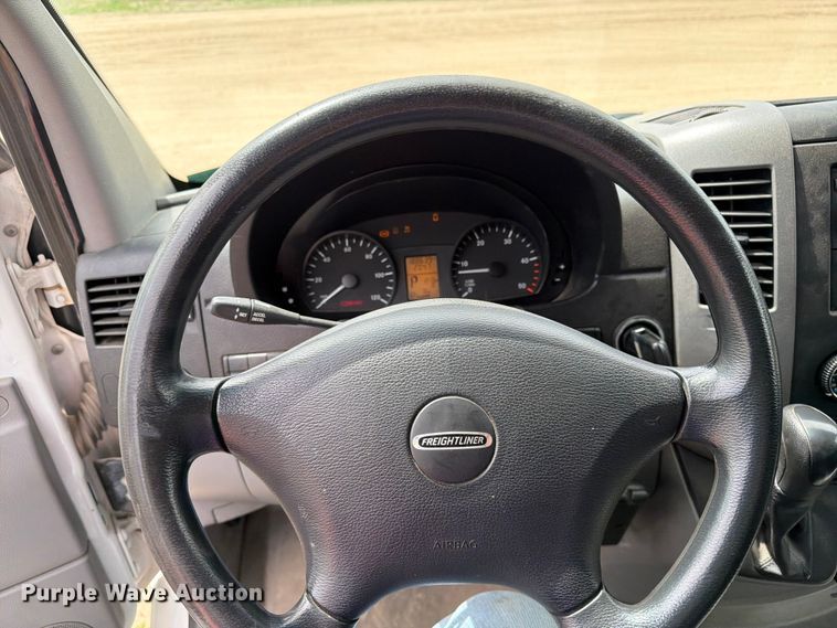 image for item FK0236 2013 Freightliner Sprinter van