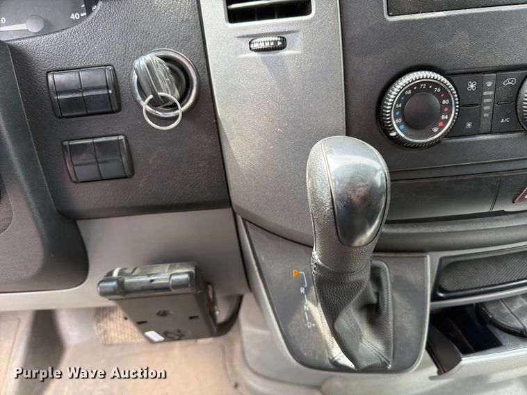 image for item FK0236 2013 Freightliner Sprinter van