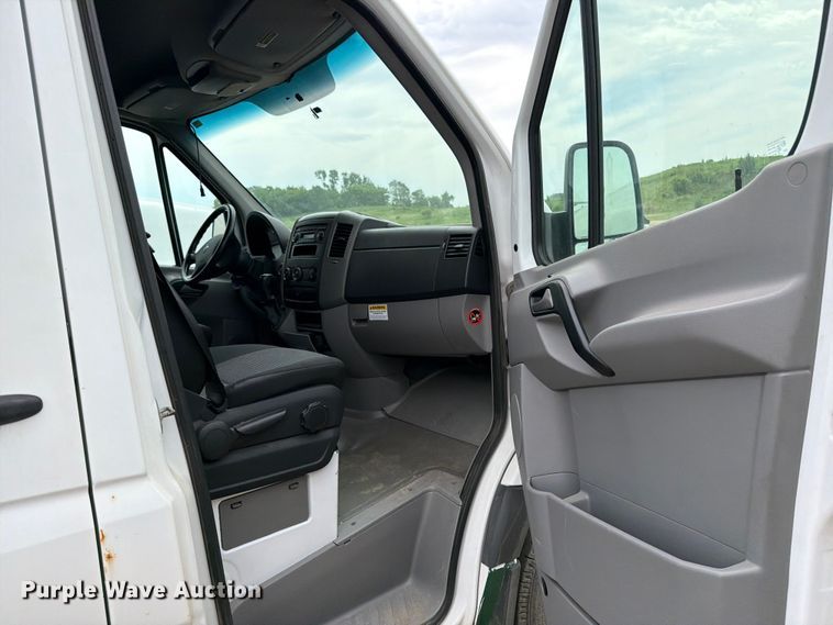 image for item FK0236 2013 Freightliner Sprinter van