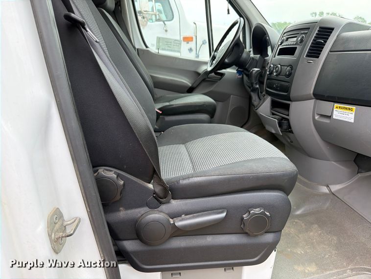 image for item FK0236 2013 Freightliner Sprinter van