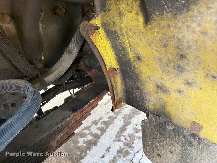 image for item FK0256 2004 Peterbilt 357 crane truck