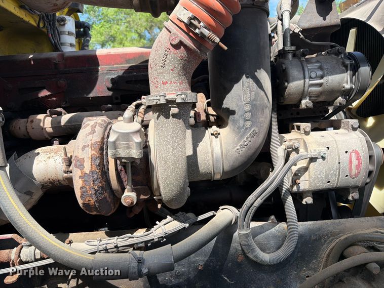image for item FK0256 2004 Peterbilt 357 crane truck
