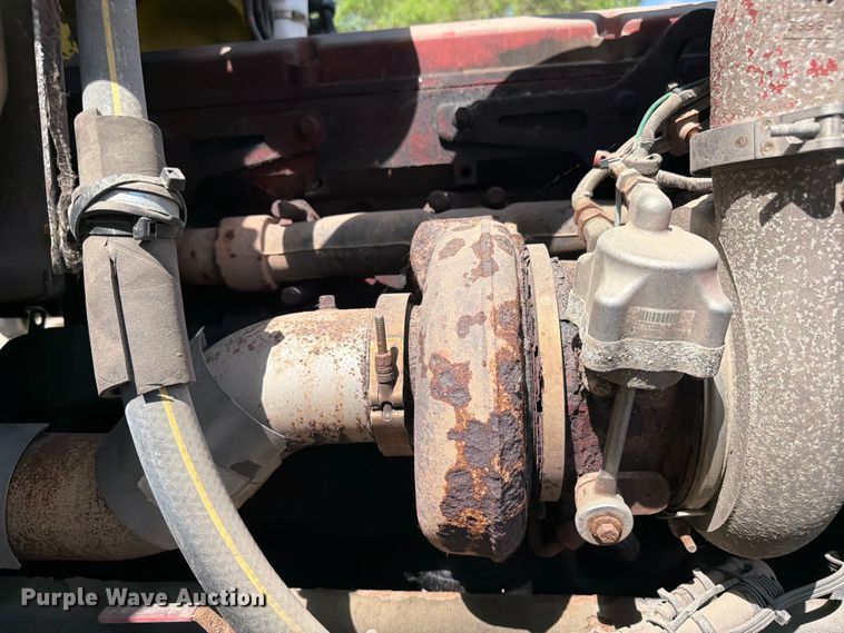 image for item FK0256 2004 Peterbilt 357 crane truck