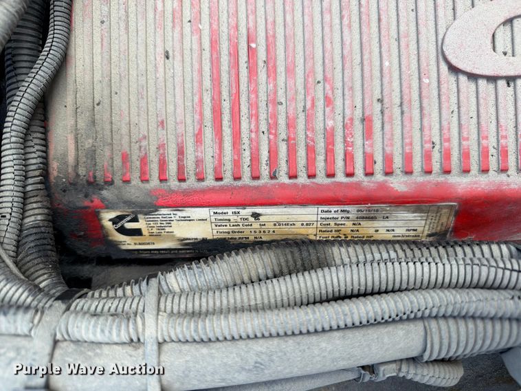 image for item FK0256 2004 Peterbilt 357 crane truck
