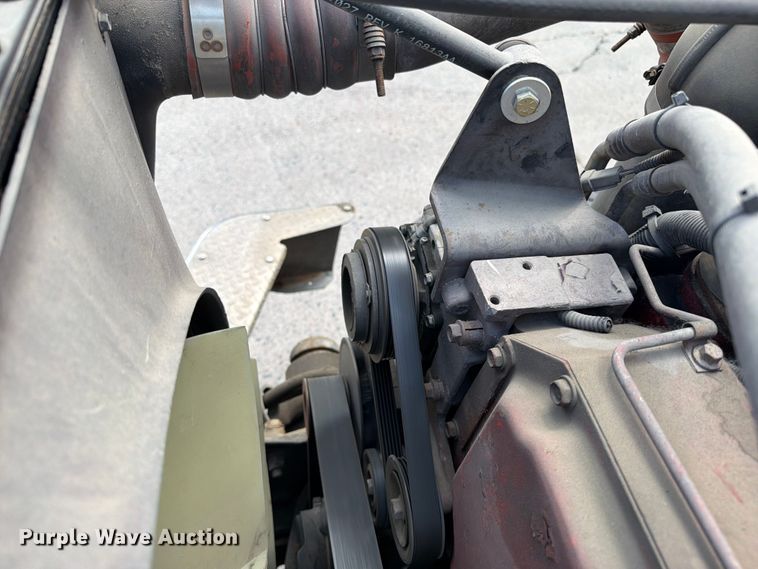 image for item FK0256 2004 Peterbilt 357 crane truck