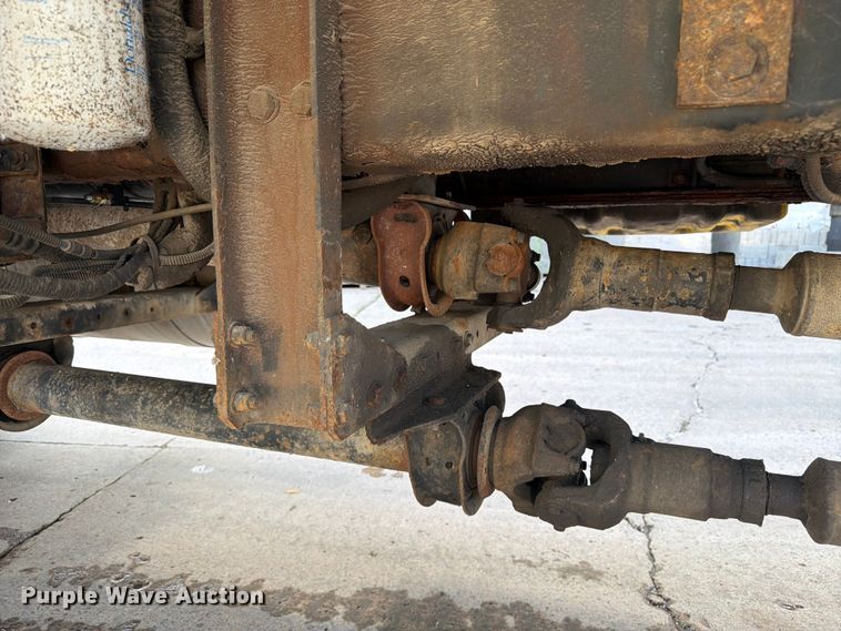 image for item FK0256 2004 Peterbilt 357 crane truck
