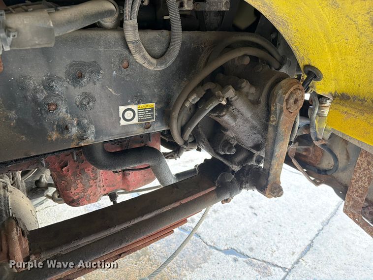 image for item FK0256 2004 Peterbilt 357 crane truck
