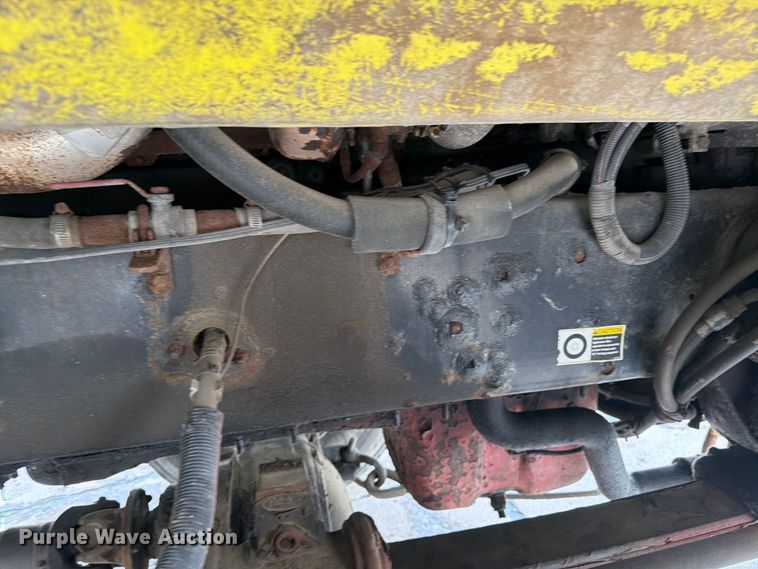 image for item FK0256 2004 Peterbilt 357 crane truck