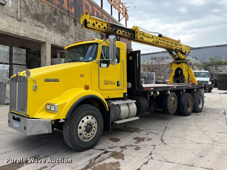 image for item FK0257 2012 Kenworth T800 crane truck