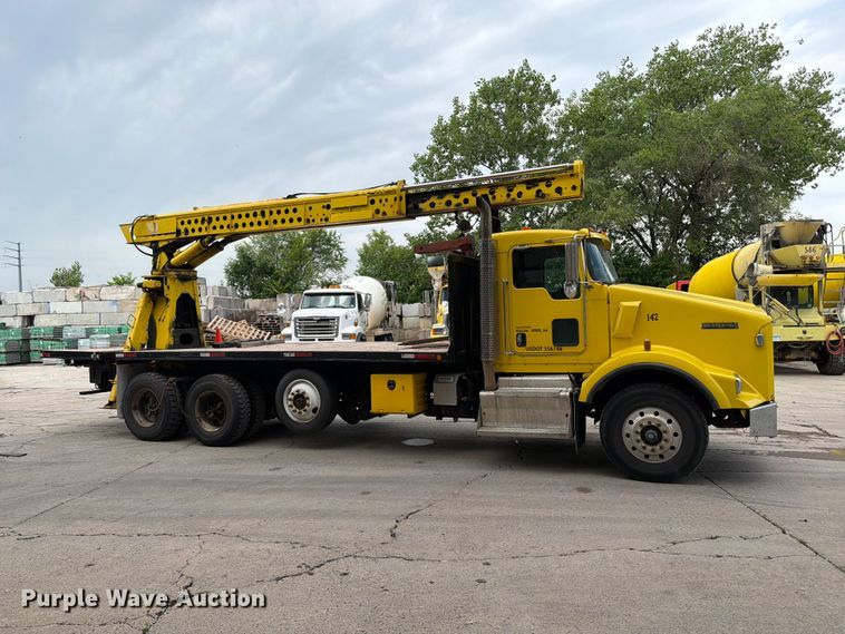 image for item FK0257 2012 Kenworth T800 crane truck