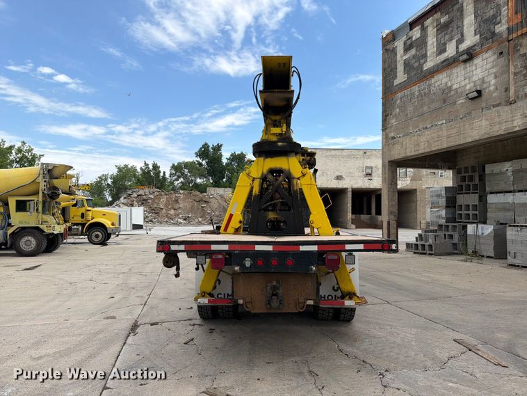 image for item FK0257 2012 Kenworth T800 crane truck