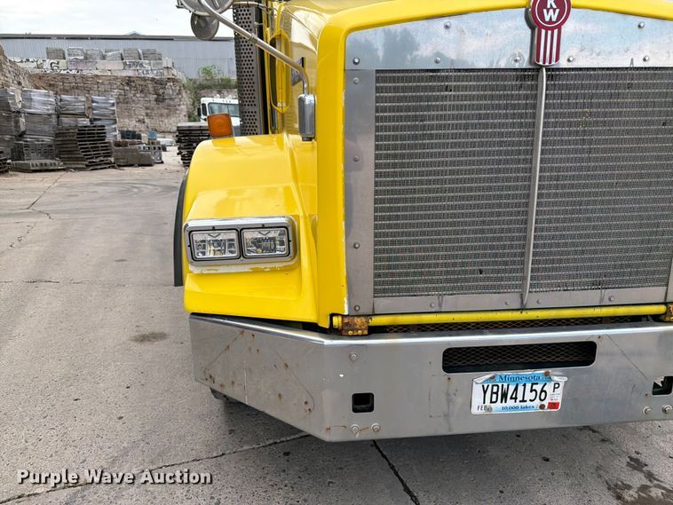 image for item FK0257 2012 Kenworth T800 crane truck