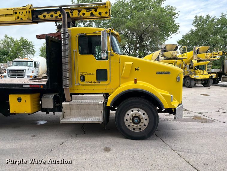 image for item FK0257 2012 Kenworth T800 crane truck