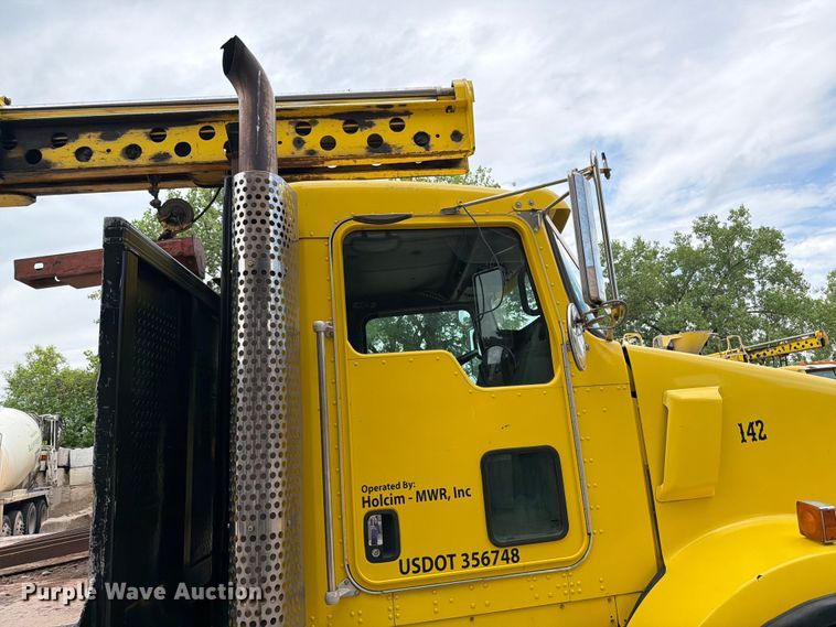 image for item FK0257 2012 Kenworth T800 crane truck