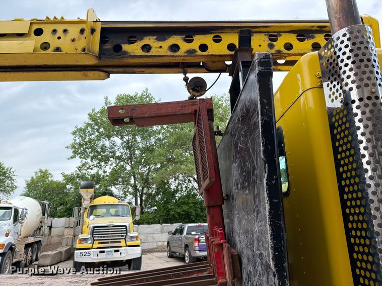 image for item FK0257 2012 Kenworth T800 crane truck