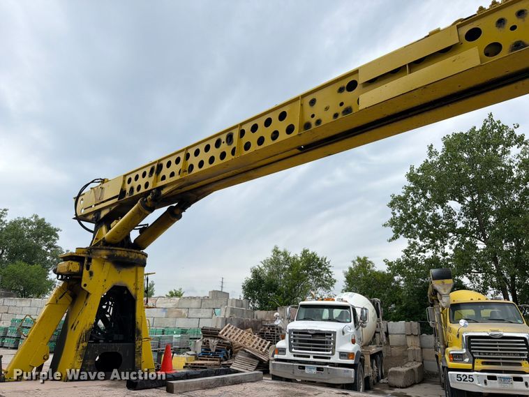 image for item FK0257 2012 Kenworth T800 crane truck